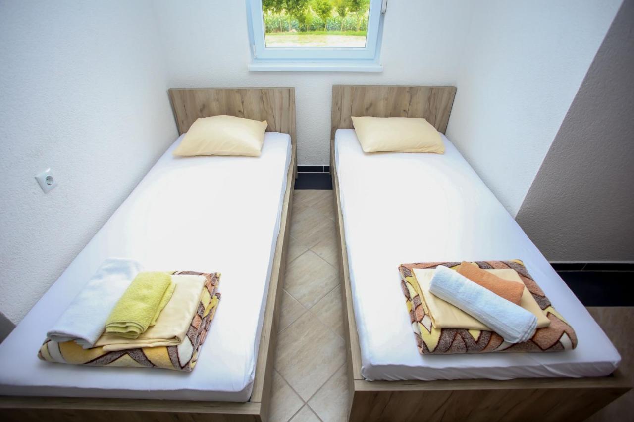 Apartments River Una 5 Bihac Exterior photo