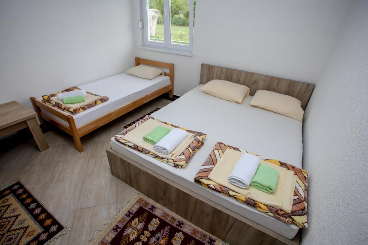 Apartments River Una 5 Bihac Exterior photo